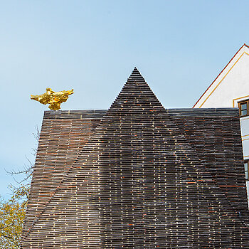Mary's Mantle Chapel, Kiki Smith - Detailansicht (Foto: ski) Mary's Mantle Chapel, Kiki Smith - Detailansicht (Foto: ski)