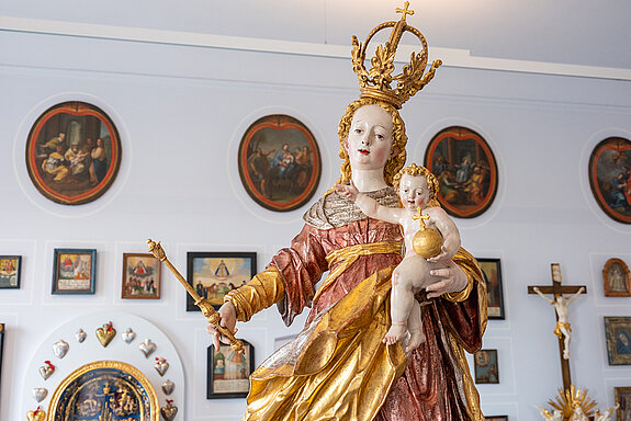 Blick in einen Raum der Schausammlung. (Foto: Diözesanmuseum Freising / Thomas Dashuber) Blick in einen Raum der Schausammlung. (Foto: Diözesanmuseum Freising / Thomas Dashuber)